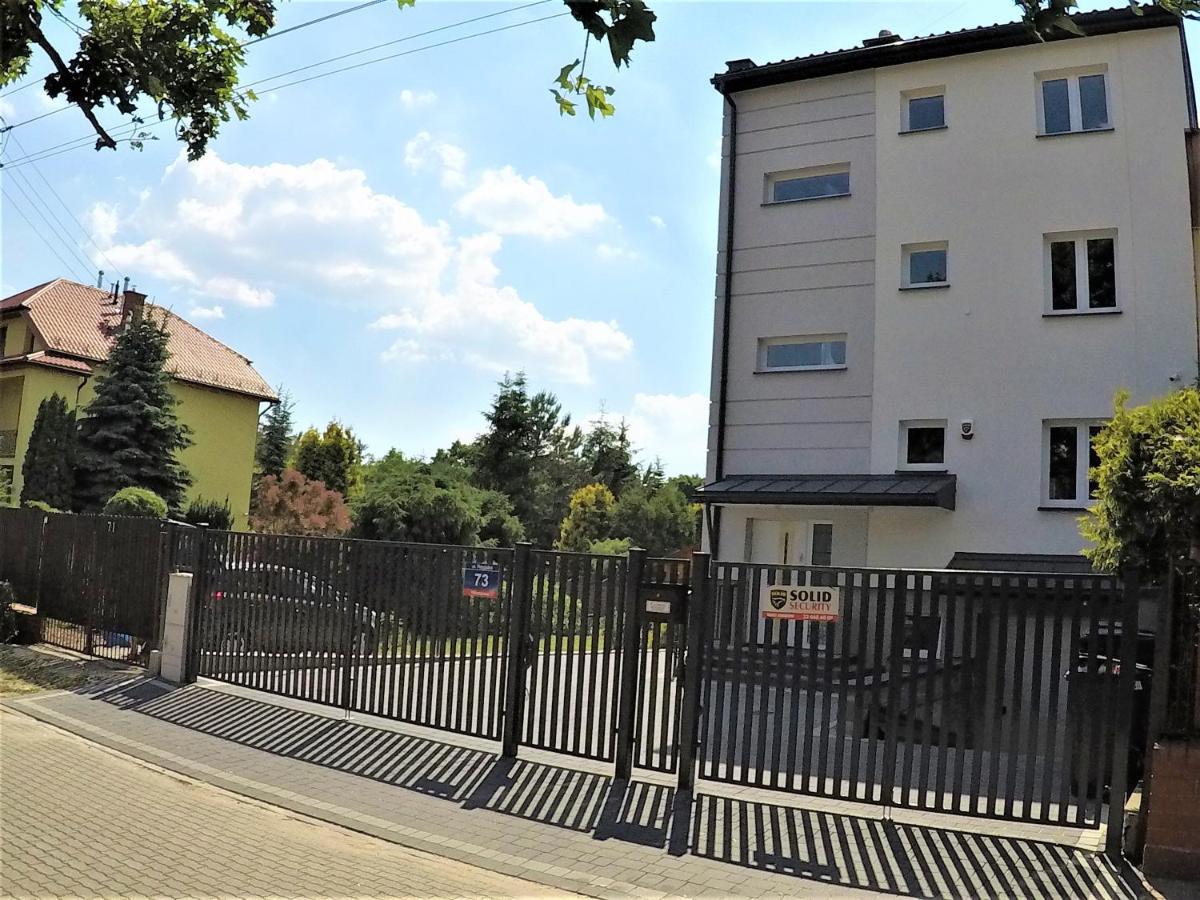 Apartamenty Dobranoc - Wawer 2 ワルシャワ エクステリア 写真