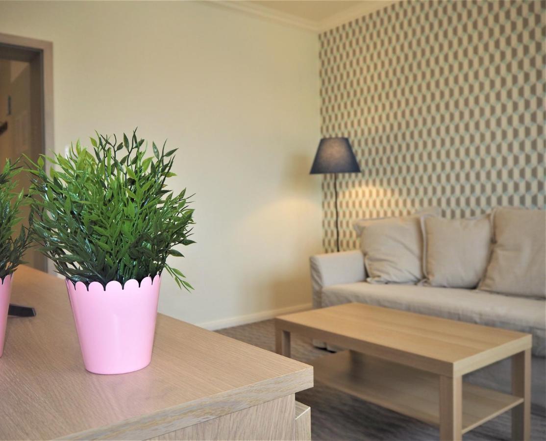 Apartamenty Dobranoc - Wawer 2 ワルシャワ エクステリア 写真